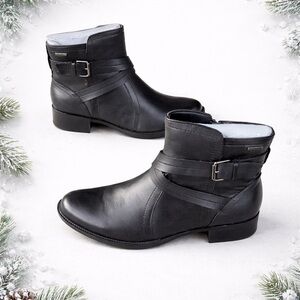 Rockport Black Leather waterproof Ankle Boots NIB